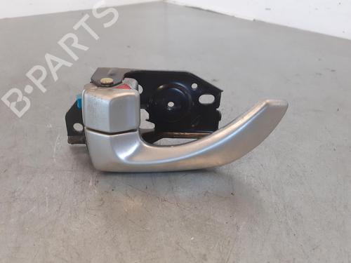 Used Front left interior door handle HYUNDAI TERRACAN (HP) [2001-2008]  7279720