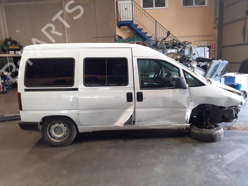 Sikringsdose FIAT SCUDO Bus (220_)  | BP10048150E1 