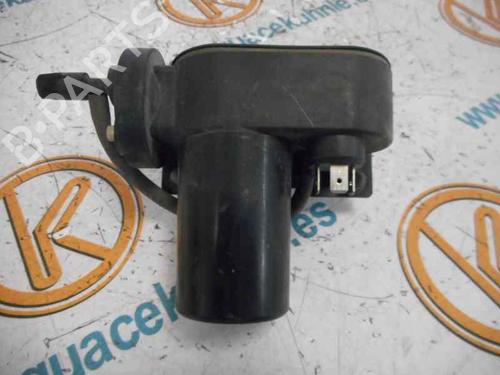 Used Comfort control module AUDI A8 D2 (4D2, 4D8) 3.7 quattro (230 hp) 2481645