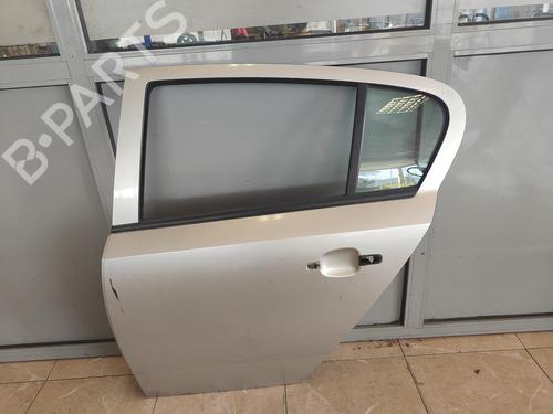 Used Left rear door OPEL ASTRA H (A04) [2004-2014]  13747628