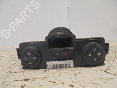 Used Climate control RENAULT MEGANE II Saloon (LM0/1_) [2003-2025]  6212550