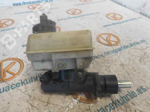 Used Brake master cylinder RENAULT LAGUNA I (B56_, 556_) 2.2 dT (B569) (113 hp) 2457471