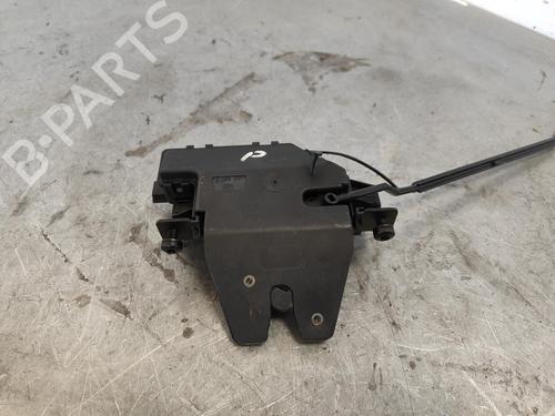 Tailgate lock BMW 3 (E46) 320 i (150 hp) 17647864