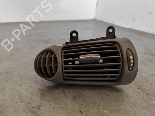 Air vent MERCEDES-BENZ C-CLASS (W203) C 200 CDI (203.004) (116 hp) 14924661