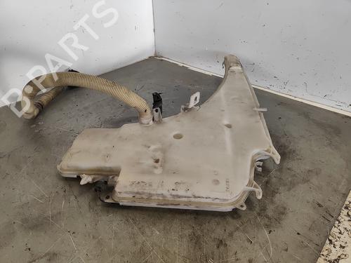 Used Windscreen washer tank BMW 1 (E87) 116 d (116 hp) 24174012