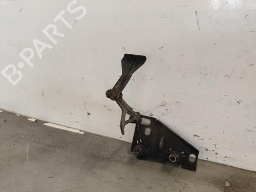 Used Hood lock MERCEDES-BENZ M-CLASS (W163) ML 270 CDI (163.113) (163 hp) 15670927