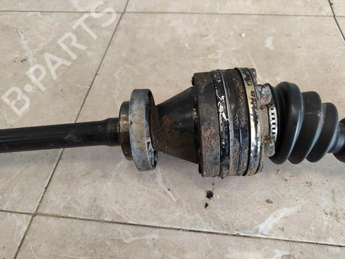 Right front driveshaft MERCEDES-BENZ VITO Van (W638) 112 CDI 2.2 (638.094) | BP13526039M39 