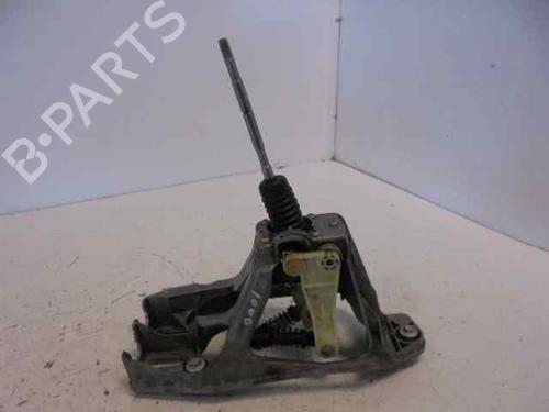 Used Gear lever MERCEDES-BENZ A-CLASS (W169) A 180 CDI (169.007, 169.307) (109 hp) 12515364