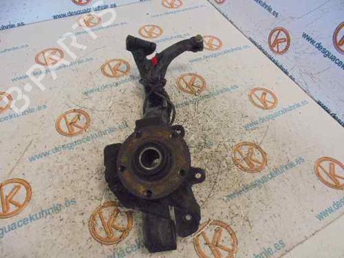 Venstre Styrespindel Lejehus VW PASSAT B5 (3B2) 1.9 TDI (110 hp) 2792032