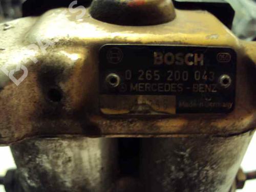 Used ABS pump MERCEDES-BENZ E-CLASS (W124) E 300 D (124.131) (136 hp) 2463176