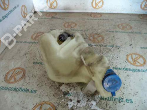 Used Windscreen washer tank AUDI A4 B5 (8D2) 1.9 TDI (90 hp) 7430057
