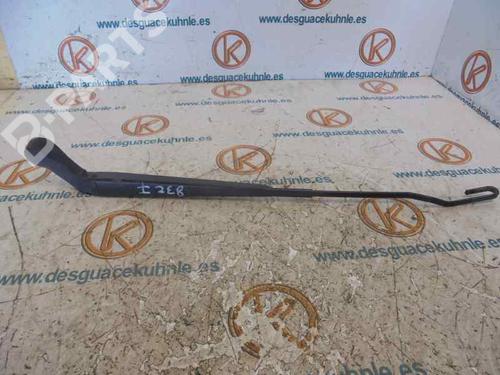 Used Front windshield wiper arm CHRYSLER VOYAGER IV (RG, RS) 2.5 CRD (141 hp) 6631279