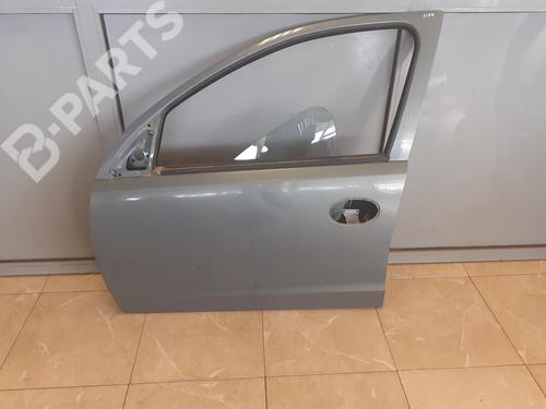 Used Left front door OPEL CORSA C (X01) 1.3 CDTI (F08, F68) (70 hp) 7541973