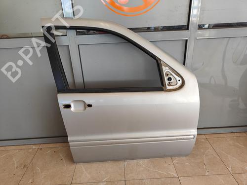 Used Right front door MERCEDES-BENZ M-CLASS (W163) ML 270 CDI (163.113) (163 hp) 15673453