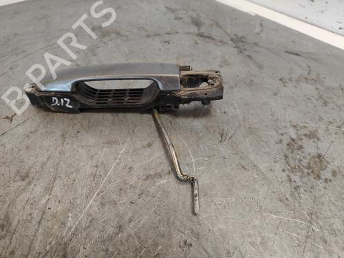 Used Front left exterior door handle TOYOTA COROLLA Verso (ZER_, ZZE12_, R1_) 2.0 D-4D (CUR10_, CUR10R) (116 hp) 26206294