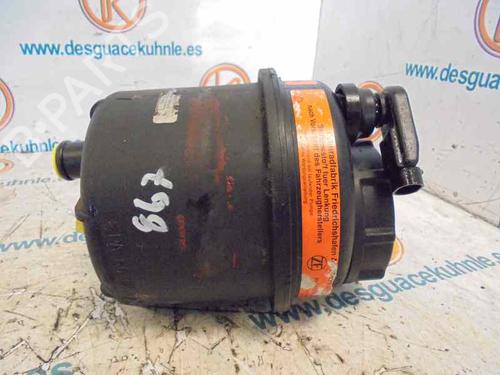 Used Power steering reservoir IVECO DAILY III Van 29 L 12 V (ALKA41A2, ALLA52A2, ALKA42A2) (116 hp) 14182926