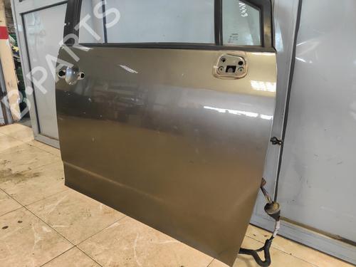 Right front door TOYOTA COROLLA Verso (ZER_, ZZE12_, R1_) 2.0 D-4D (CUR10_, CUR10R) | BP20134245C3 