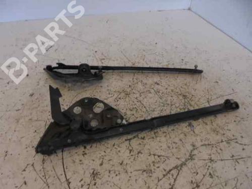 Used Hood lock MERCEDES-BENZ E-CLASS (W210) E 320 (210.065) (224 hp) 8780781