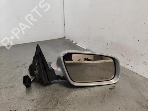 Retrovisor direito AUDI A6 C5 Avant (4B5) 2.5 TDI (180 hp) 4B1858532 |