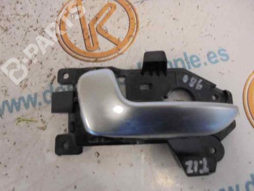 Venstre bagtil invendig håndtag KIA CARENS IV 1.7 CRDi (116 hp) 4877597