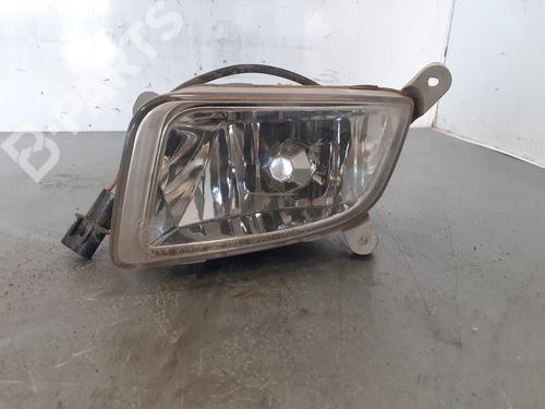 Used Left front fog light HYUNDAI MATRIX (FC) [2001-2010]  8359748