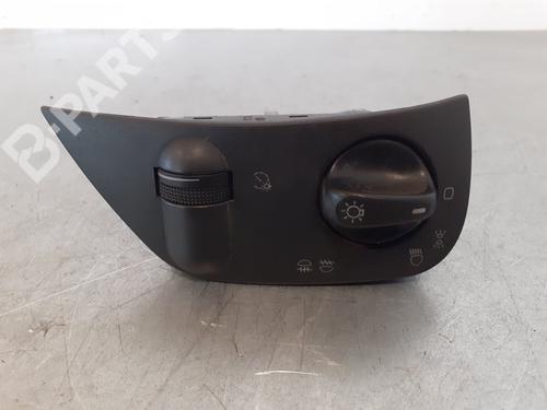 Used Headlight switch SEAT IBIZA II (6K1) 1.4 i (60 hp) 7234767