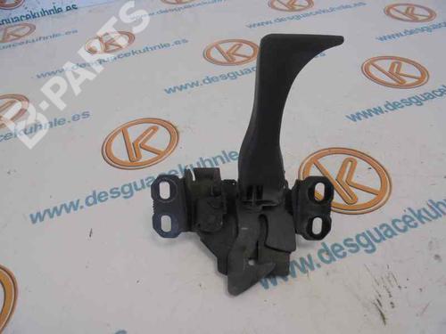 Used Hood lock MERCEDES-BENZ A-CLASS (W168) A 170 CDI (168.009, 168.109) (95 hp) 8780160