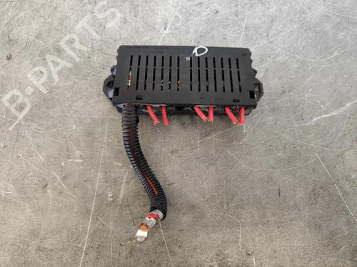 Used Fuse box VOLVO XC90 I (275) [2002-2015]  12939053