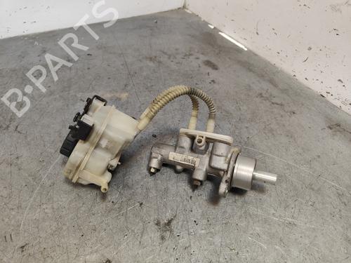 Used Brake master cylinder Brake master cylinder OPEL MERIVA A MPV (X03) [2003-2010] 36077813 36077813