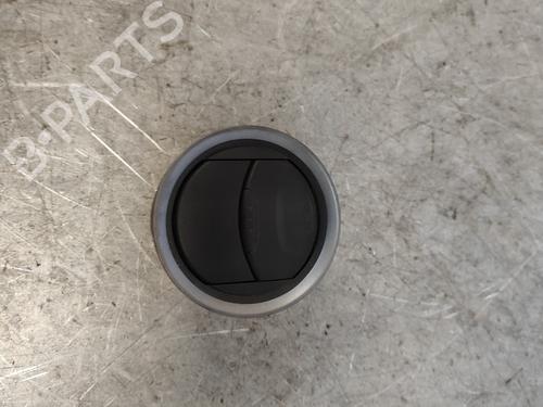 Used Air vent Air vent FORD FIESTA VI (CB1, CCN) 1.6 TDCi (90 hp) 33698483 33698483