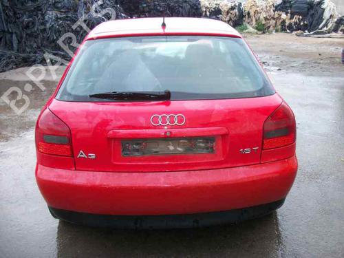 Klamka zewnętrzna drzwi przednich prawych AUDI A3 (8L1)  | BP2460563C129 