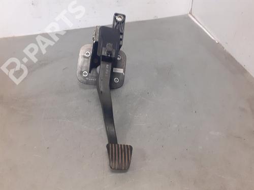 Used Clutch pedal CHEVROLET LACETTI (J200) 1.6 (109 hp) 8919174