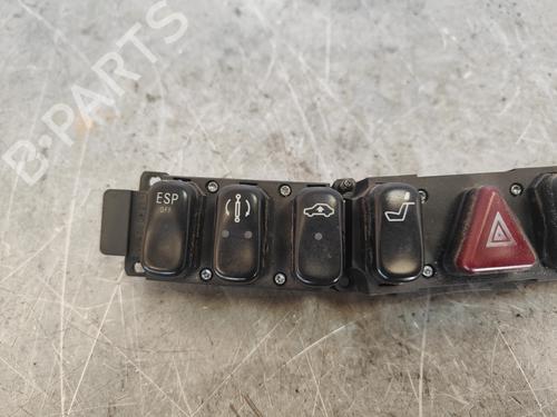 Switch MERCEDES-BENZ S-CLASS (W220, V220) S 400 CDI (220.028, 220.128) | BP20037041I30
