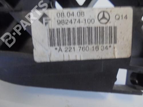Rear right exterior door handle MERCEDES-BENZ S-CLASS (W221, V221) S 320 CDI (221.022, 221.122) | BP6412250C130 