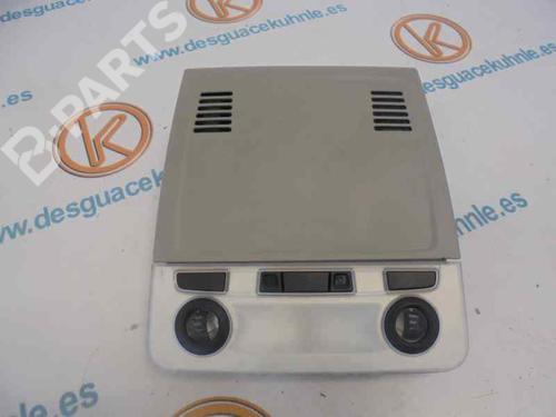 Interior roof light BMW 3 (E90) 320 d xDrive 913748101 | 6932827 | 0311777301 |