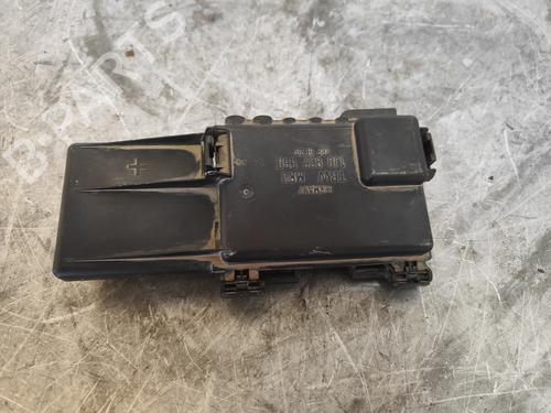 Sikringsdåse SKODA OCTAVIA I (1U2) [1996-2010]  27636400