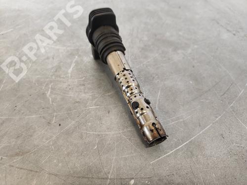Used Ignition coil AUDI A4 B6 (8E2) 1.8 T (150 hp) 10985966