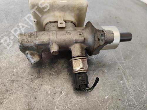 Brake master cylinder VW GOLF IV (1J1) 1.6 16V | BP13383920M77 
