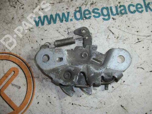Used Hood lock CITROËN SAXO (S0, S1) 1.5 D (57 hp) 8781399