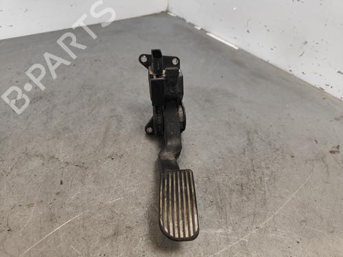 Pedal MERCEDES-BENZ VITO Van (W638) [1997-2003]  16419847