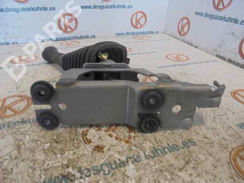 Gear lever CHRYSLER VOYAGER IV (RG, RS) 2.5 CRD | BP7428659M90 
