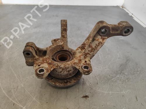 Used Left front steering knuckle RENAULT CLIO III (BR0/1, CR0/1) [2005-2014]  13916714