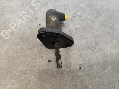 Used Clutch slave cylinder MERCEDES-BENZ 190 (W201) [1982-1993]  14189807