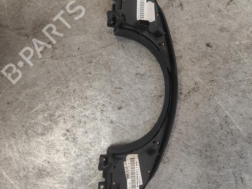 Przyciski sterowania na kierownicy BMW 3 (E46) 320 d | BP30388024E15