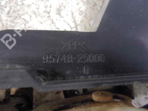 Front right lock HYUNDAI ACCENT II (LC) 1.3 | BP2465660C97 