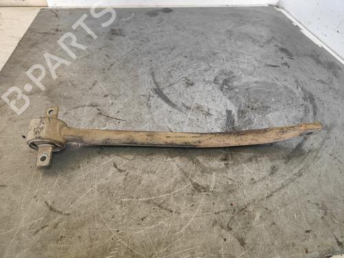 Used Right rear suspension arm ALFA ROMEO 147 (937_) 1.9 JTD (937.AXD1A, 937.BXD1A, 937.AXV1A, 937.BXB1A,... (115 hp) 27647266