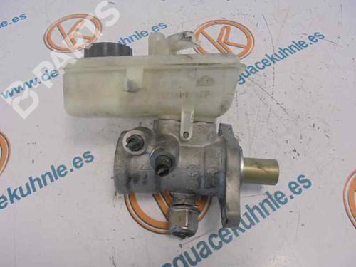 Used Brake master cylinder RENAULT LAGUNA III Grandtour (KT0/1) [2007-2015]  2703767