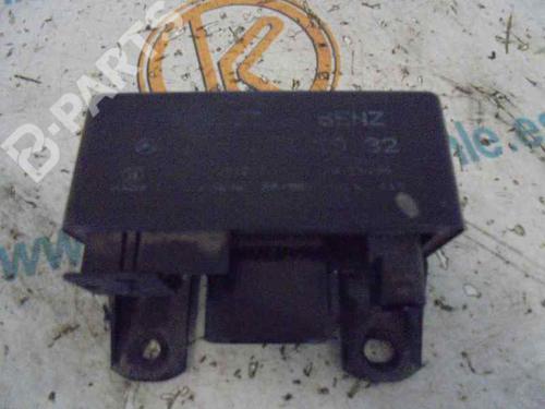 Used Electronic module MERCEDES-BENZ C-CLASS (W202) C 250 Turbo-D (202.128) (150 hp) 10270082