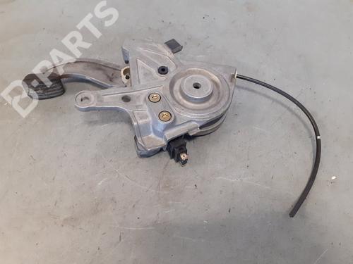 hand-brake-mercedes-benz-e-class-w211-e-270-cdi-211016-209420004-2084270036-2002-2003-2004-2005-2006-2007-2008-2009-9676489 main image