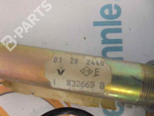 Front left belt tensioner RENAULT MEGANE I Coach (DA0/1_) 1.9 dCi (DA05, DA1F) | BP3687546C87 
